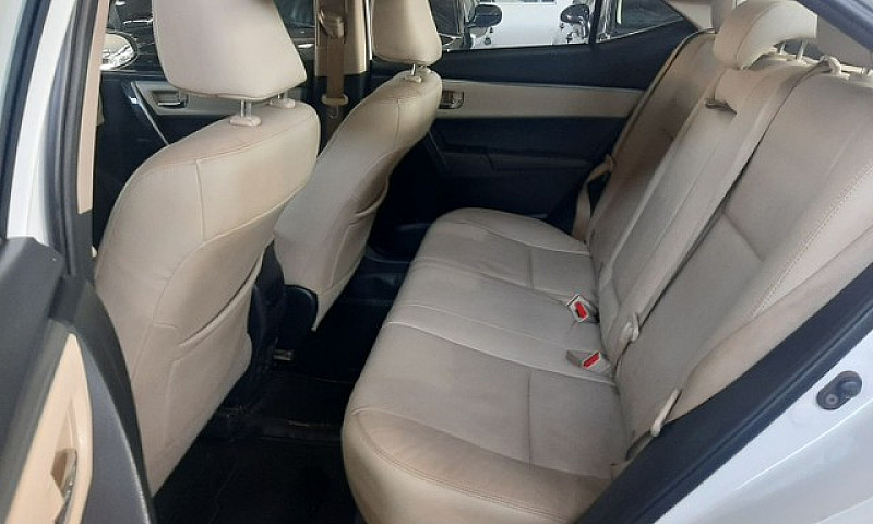 Toyota Corolla 2.0 A...