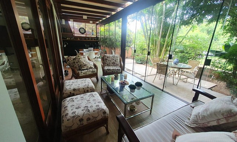 Casa Em Condomínio P...