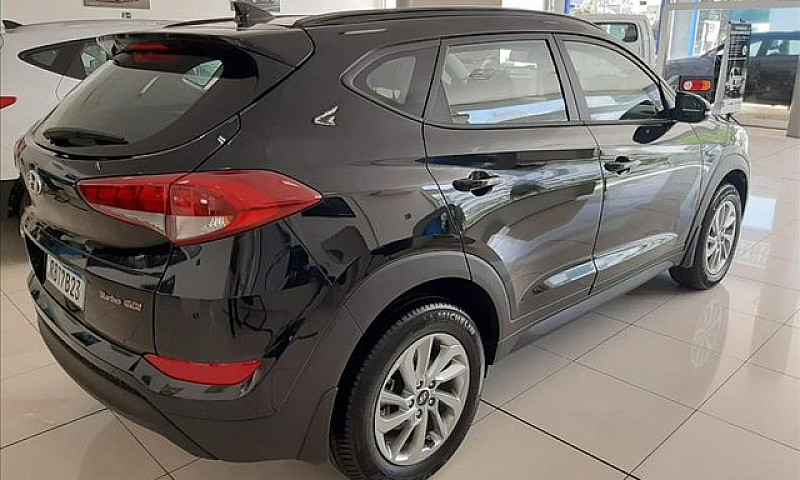 Hyundai Tucson 1.6 1...