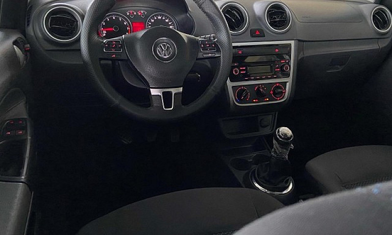 Volkswagen Voyage Ms...