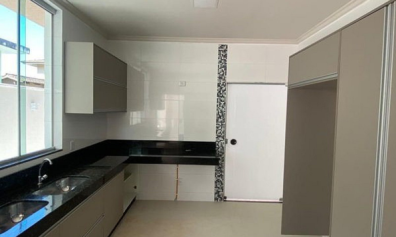 Casa Em Condomínio C...