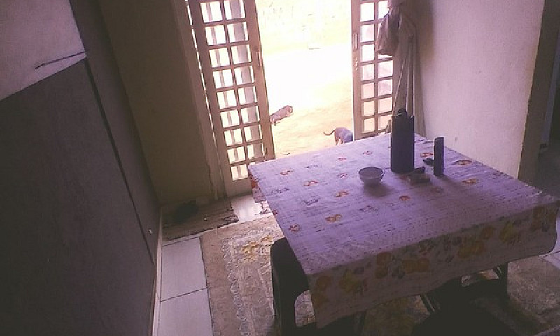 Alugo Casa 3 Quartos...