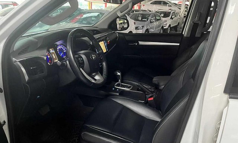 Toyota Hilux 2.7 Srv...