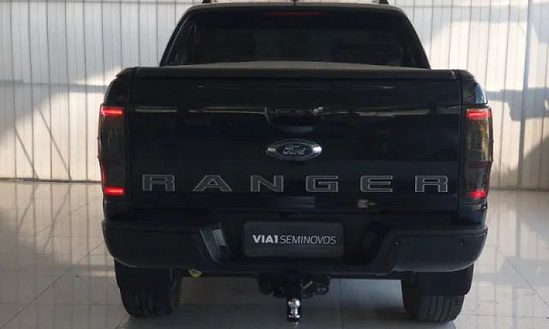 Ranger 2.2 Black 4X2...