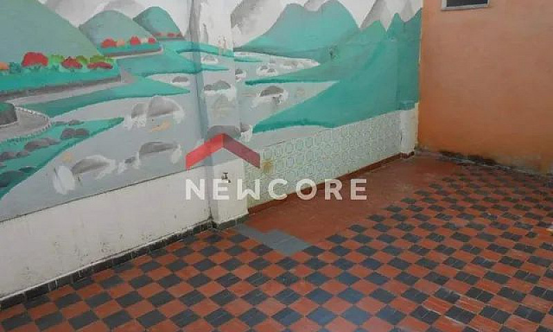 Casa Em  Rua Amboina...