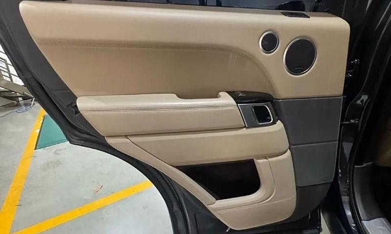 Land Rover Range Rov...