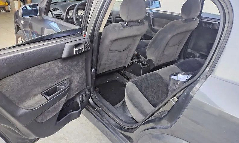 Chevrolet Astra Sed....