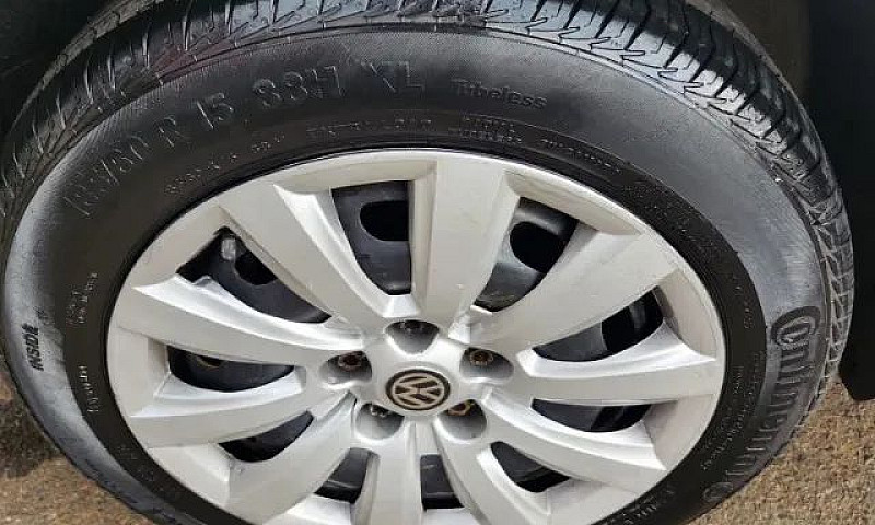 Volkswagen Fox 1.0 M...