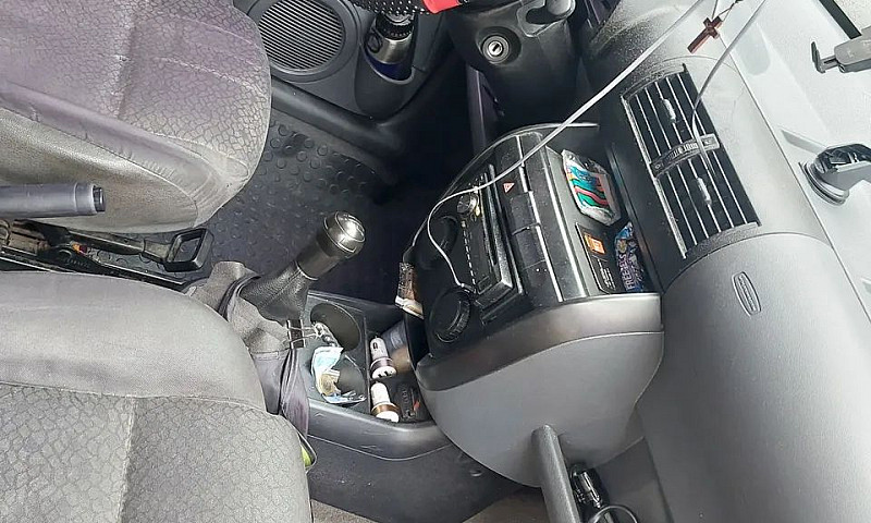 Volkswagen Fox Plus ...