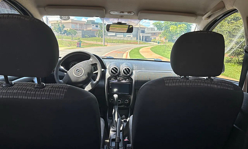 Renault Sandero Expr...