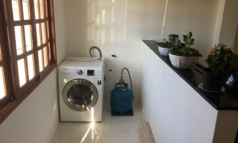 Casa Triplex 3/4 Pet...