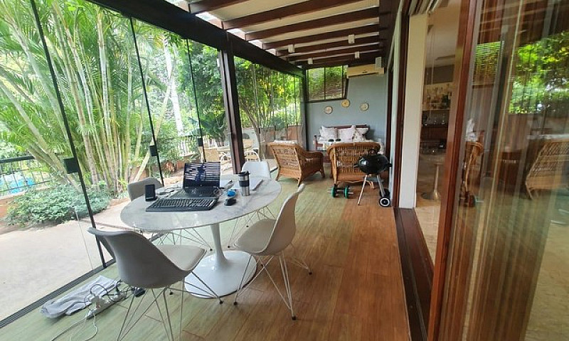 Casa Em Condomínio P...