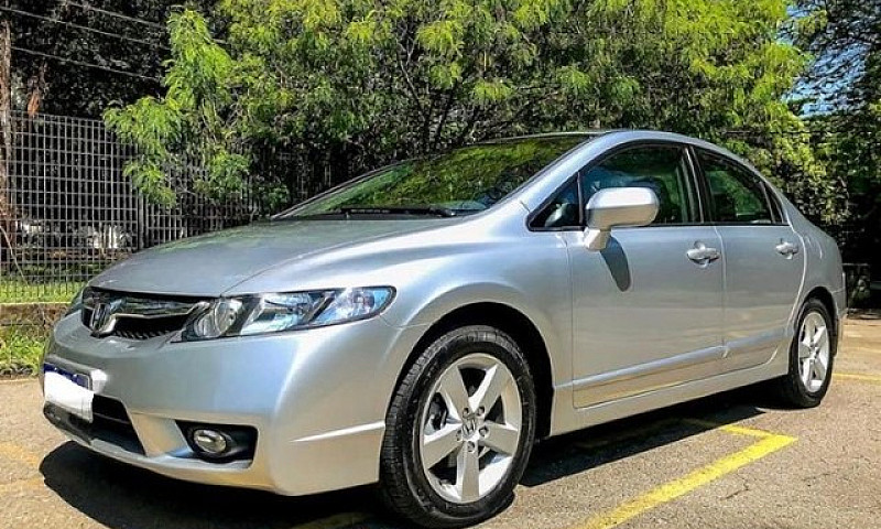 Honda Civic 2010...