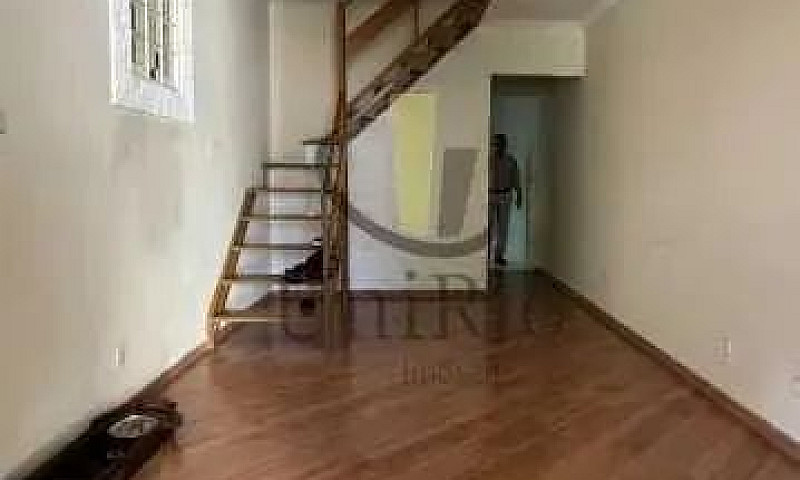 Casa Á Venda Em Cond...