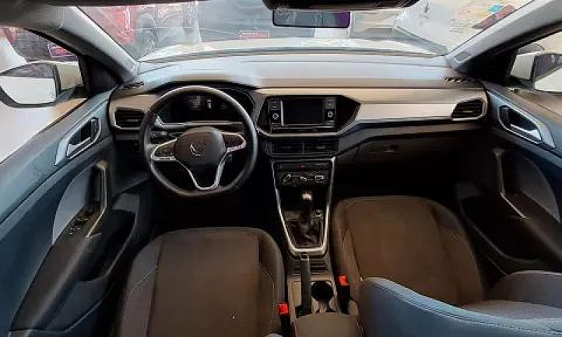 Volkswagen T-Cross 1...