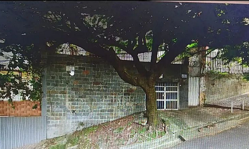 Casa Com Um Quarto ,...