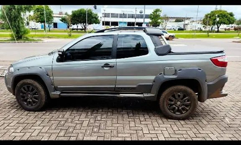 Fiat Strada Adventur...