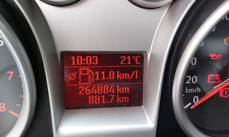 Ford Focus 1.6 S/Se/...