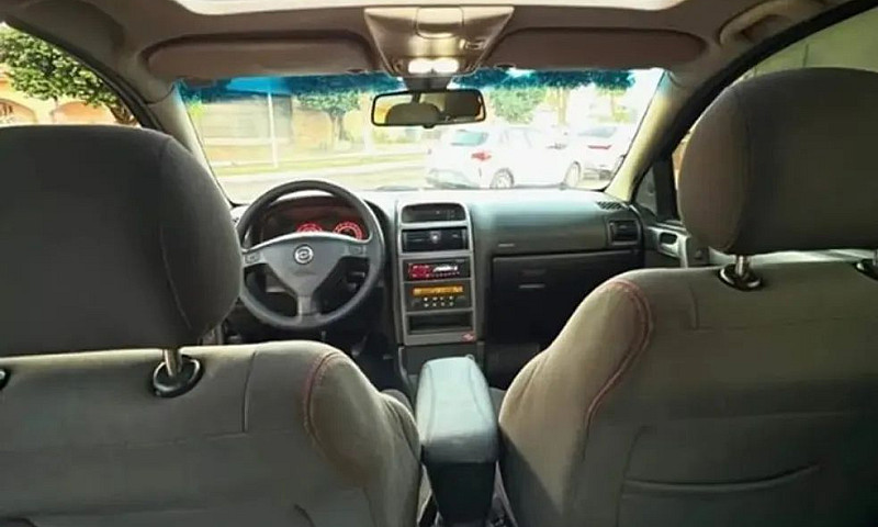 Chevrolet Astra Adva...