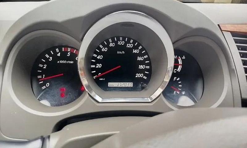Toyota Hilux Sw4 Srv...