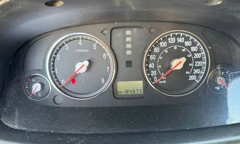 Hyundai Azera Gls 3....