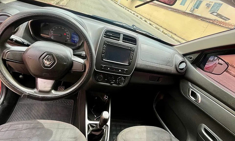 Renault Kwid Zen 1.0...