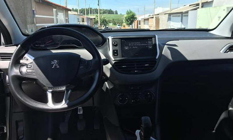 Peugeot 208 1.2 Acti...