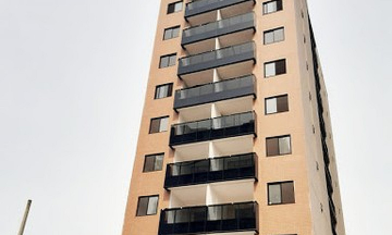 Grande Apartamento D...