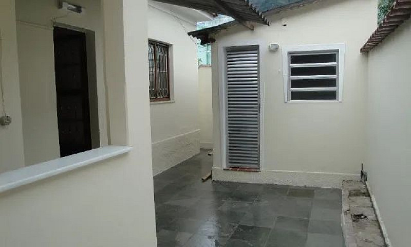 Casa Em Muriqui, Dis...