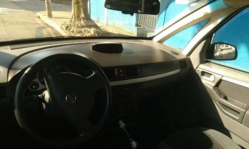 Meriva 1.8 Premium ...