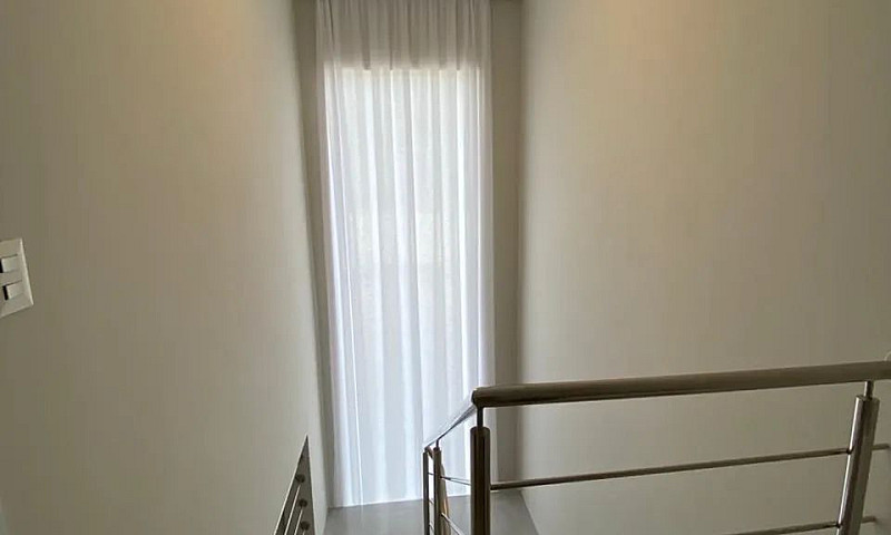 Casa / Sobrado Ponta...