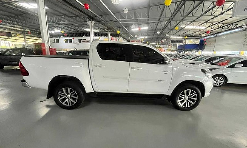 Toyota Hilux 2.7 Srv...