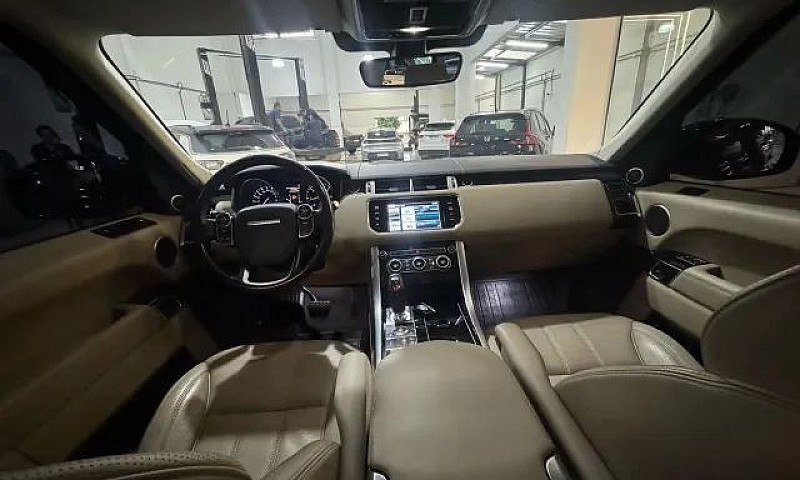 Land Rover Range Rov...