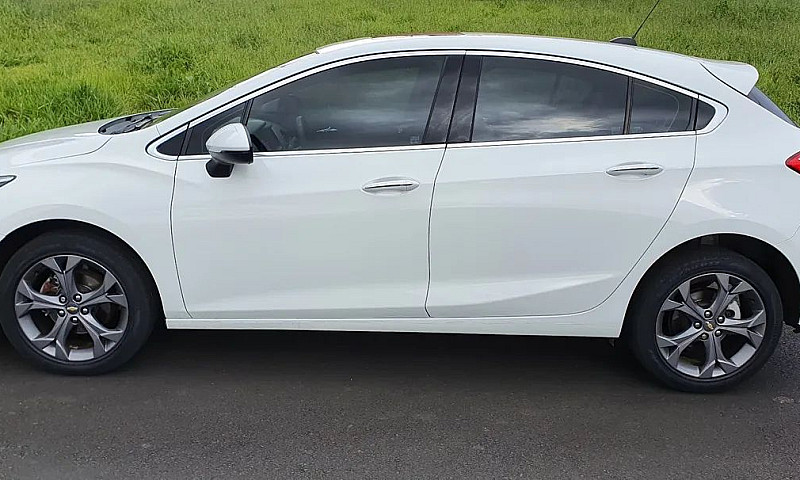 Cruze Sport Hatch Lt...