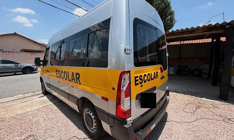Renault Master 2.3 D...