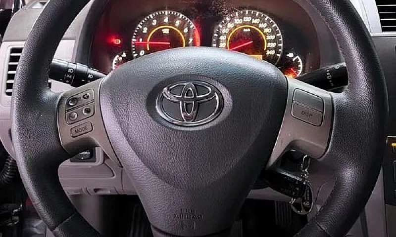 Toyota Corolla 1.8 G...
