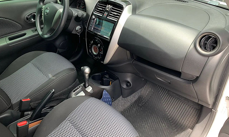 Nissan March Sl 1.6 ...
