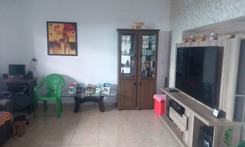 Vendo Excelente Casa...