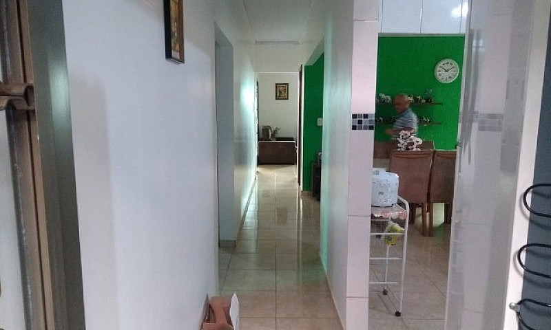 Vendo Excelente Casa...