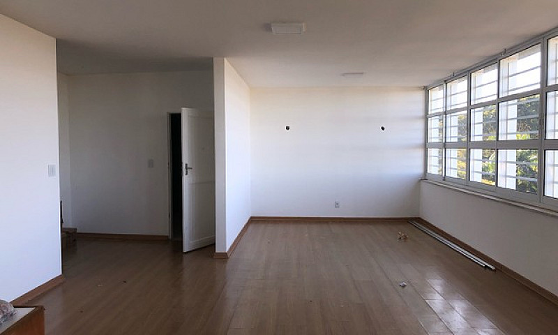 Aluga-Se Apartamento...