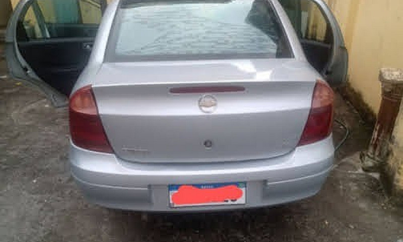 Chevrolet Corsa Clas...