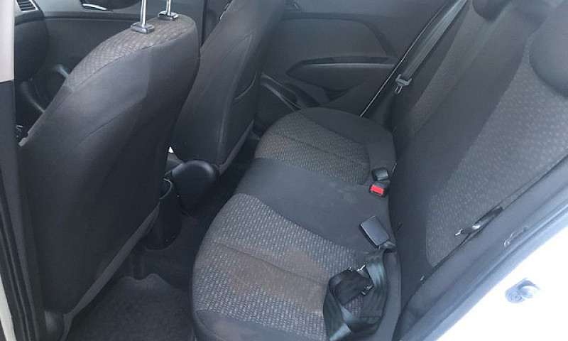 Hb20 2019 Comfort Bl...