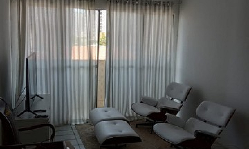 Apto Gigante Em Cand...