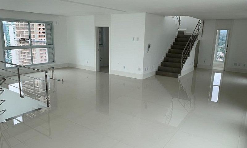 Cobertura Triplex Co...