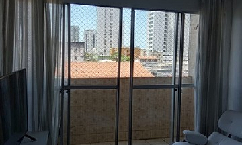 Apto Gigante Em Cand...