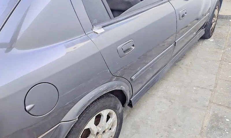 Chevrolet Astra Sed....