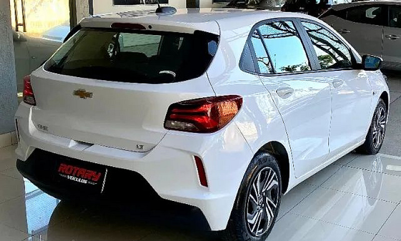 Chevrolet Onix Hatch...