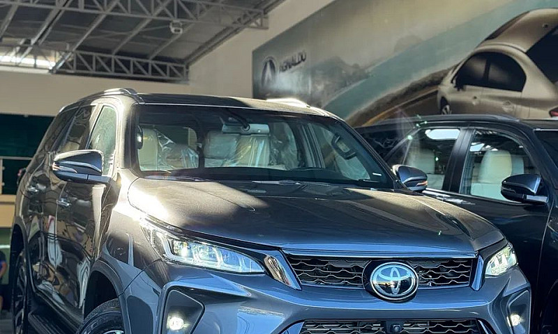 Toyota Hilux Sw4 Dia...