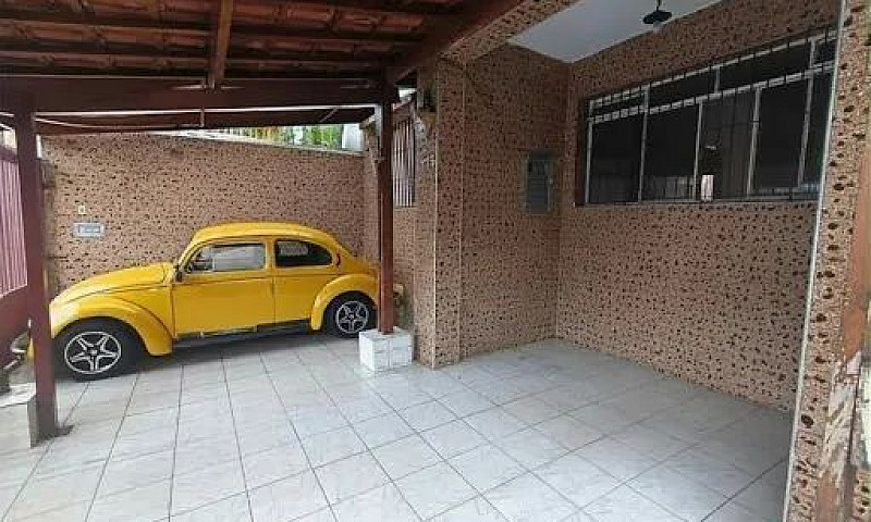 Casa Com 3 Dormitóri...