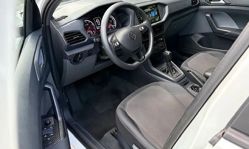 Volkswagen T-Cross S...